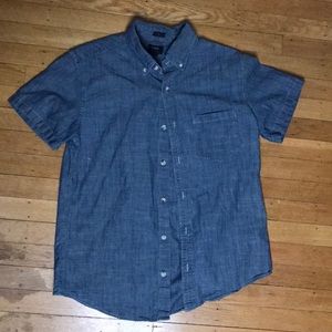 JCrew Size M Short Sleeve Denim Chambray Button Up